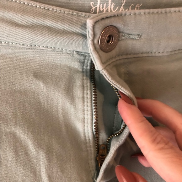 Style & Co plus size mint colored curvy skinny leg denim jeans - Picture 3 of 12